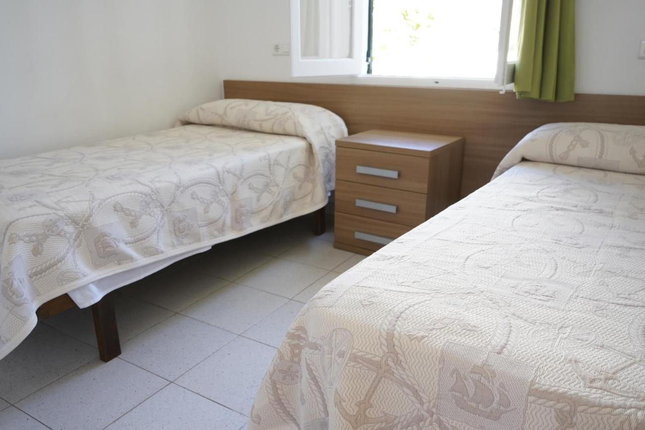 Apartamentos Playa Calan Blanes Cala'N Blanes  ภายนอก รูปภาพ