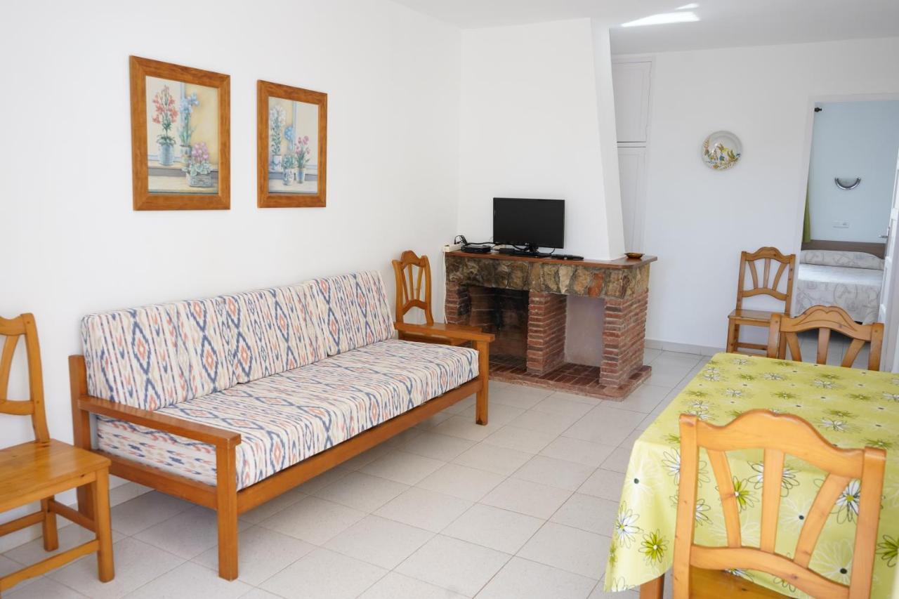 Apartamentos Playa Calan Blanes Cala'N Blanes  ภายนอก รูปภาพ